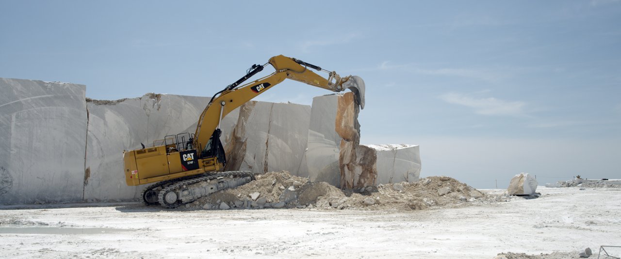<div class='slide_cap'><div class='sw_hg'><h1>EARTH</h1><br><h2>DOCUMENTARY FEATURE, 2019</h2></div><a class='no_visible' href='/en/projects/2019_03_30_erde/#slide'></a></div>