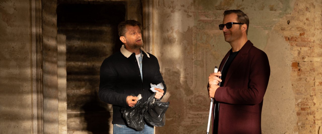 <div class='slide_cap'><div class='sw_hg'><h1>Blind ermittelt – Tod im Weinberg</h1><br><h2>TV Film, 2022</h2></div><a class='no_visible' href='/en/projects/2024_01_08_be_tod-im-weinberg/#slide'></a></div>